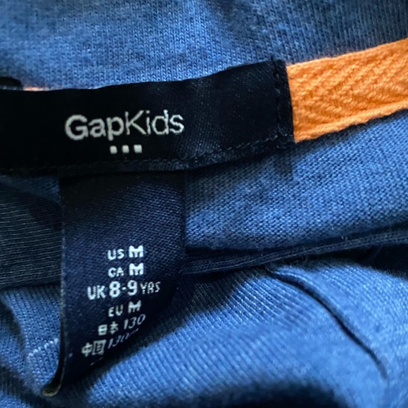 Lot of 2 polos - gap and champion - Picture 2 of 2